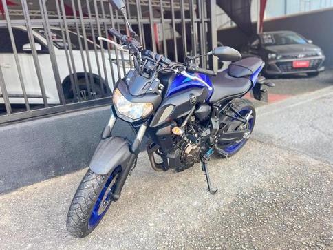 YAMAHA MT 07