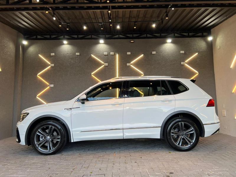 Volkswagen Tiguan Allspac Rline 350 TSI 2.0 4X4 - foto 8