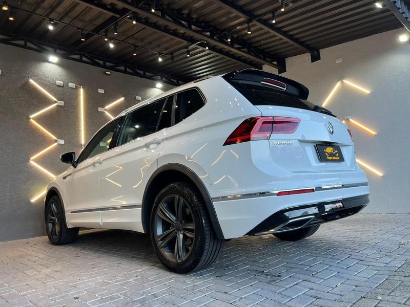 Volkswagen Tiguan Allspac Rline 350 TSI 2.0 4X4 - foto 7