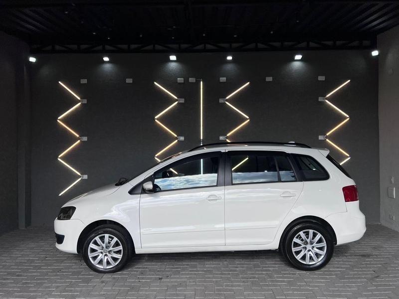 Volkswagen SpaceFox Trend Gii 1.6 - foto 8