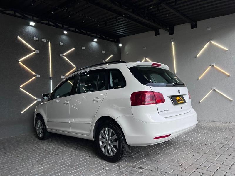 Volkswagen SpaceFox Trend Gii 1.6 - foto 7
