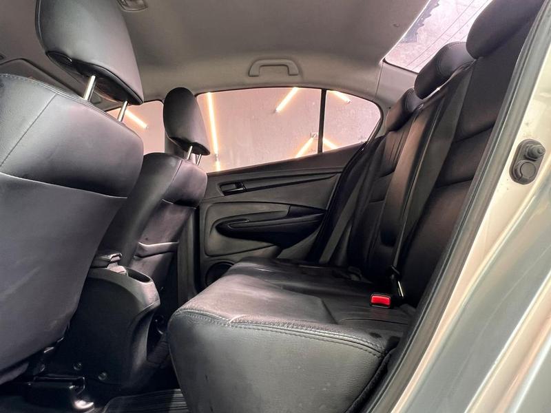 Honda City Lx Flex - foto 17