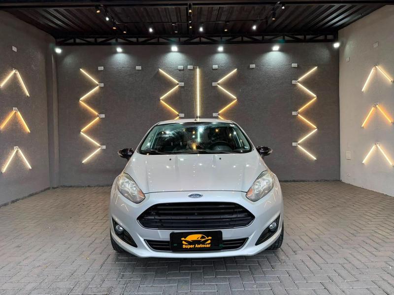 Ford Fiesta 16se - foto 2