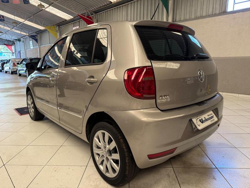 Volkswagen Fox 1.0 8V G2 Blackfox Trend 4P - foto 4