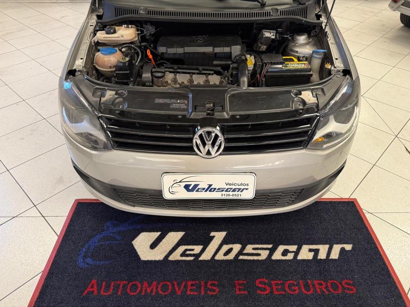 Volkswagen Fox 1.0 8V G2 Blackfox Trend 4P - foto 9