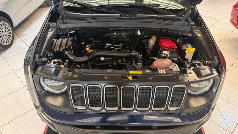 Jeep Renegade 1.8 16V Flex Longitude 4P Automático - foto 10
