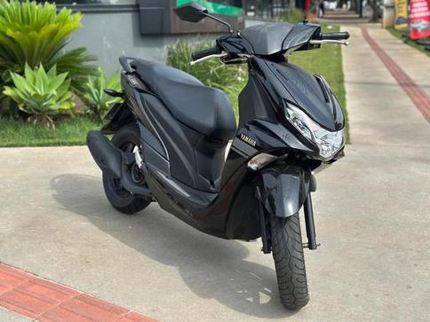 YAMAHA FLUO 125