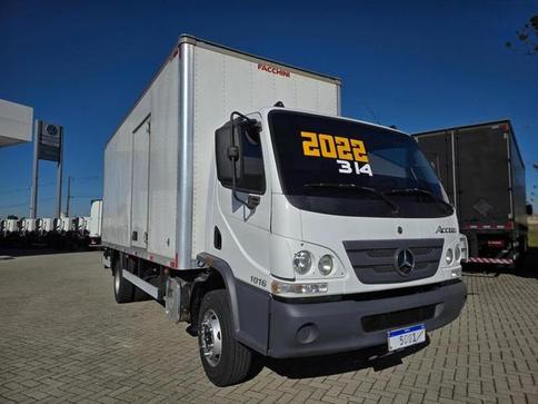 MERCEDES-BENZ ACCELO 1016