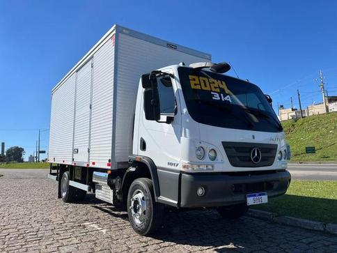 MERCEDES-BENZ ACCELO 1017 CE