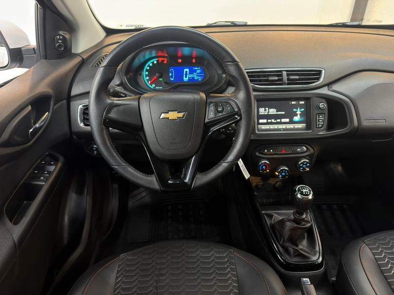 Chevrolet Onix Hatch LT 1.0 8V Flexpower 5P Mec. - foto 13