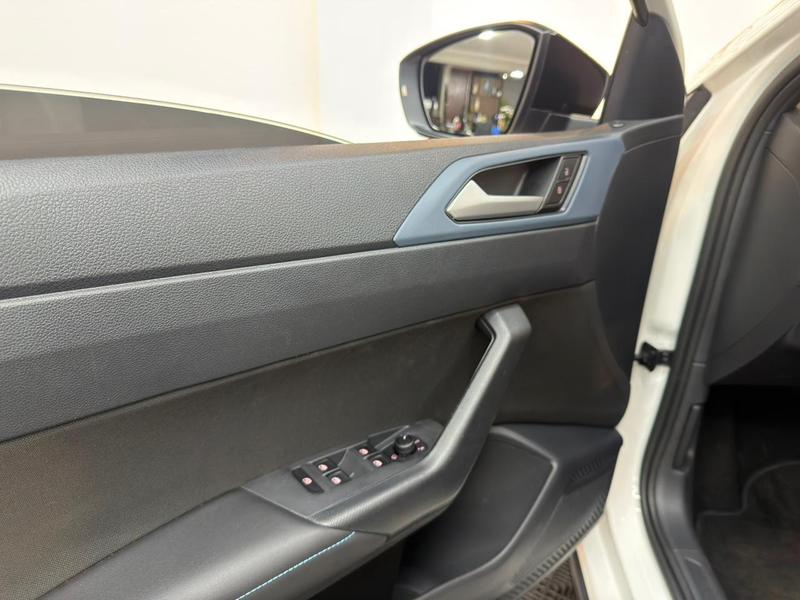 Volkswagen Nivus Hl TSI - foto 17