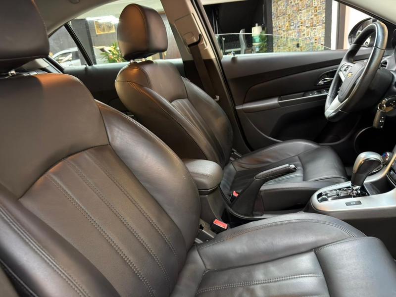 Chevrolet Cruze LT 1.8 16V Flexpower 4P Aut. - foto 10