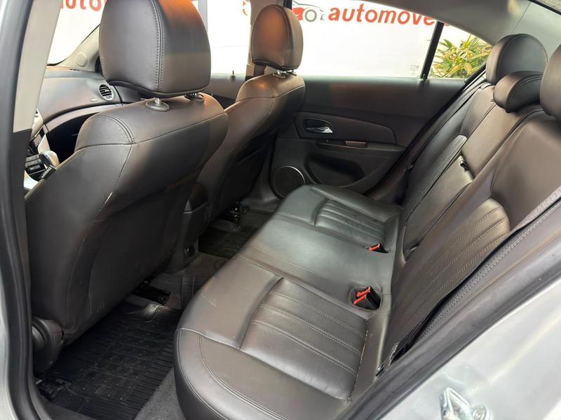 Chevrolet Cruze LT 1.8 16V Flexpower 4P Aut. - foto 13