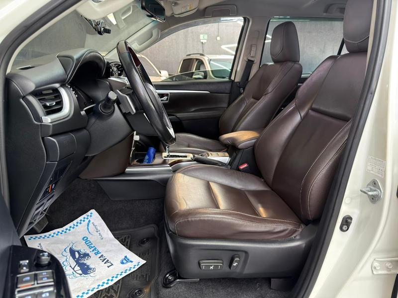 Toyota SW4 Srx 4X4 2.8 TDI 16V Dies. Aut. - foto 15