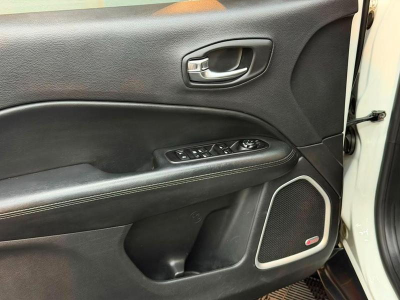 Jeep Compass Limited 2.0 4X4 Diesel 16V Aut. - foto 11