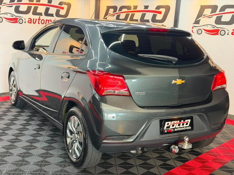 Chevrolet Onix 14at Adv - foto 6