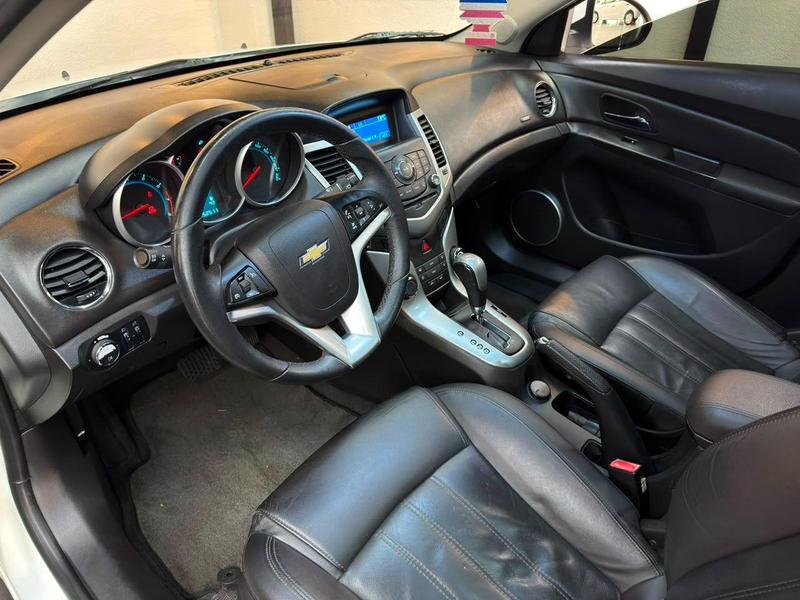 Chevrolet Cruze LT 1.8 16V Flexpower 4P Aut. - foto 11