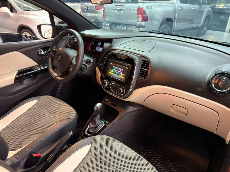 Renault Captur Inten 16a - foto 12