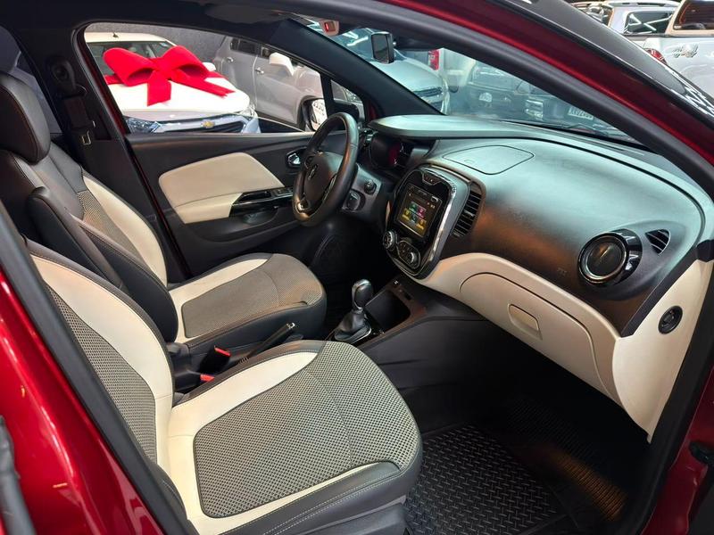 Renault Captur Inten 16a - foto 8