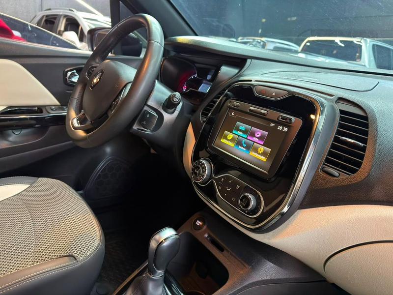 Renault Captur Inten 16a - foto 11