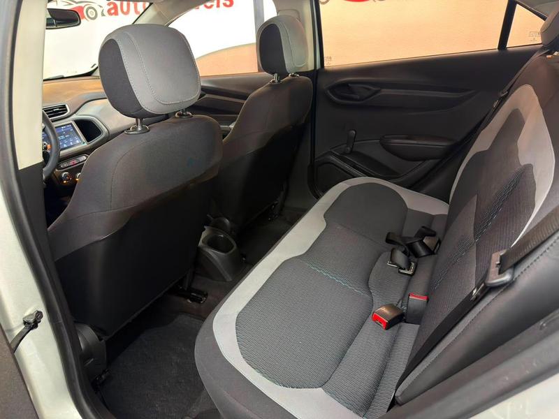 Chevrolet Onix Hatch Ls 1.0 8V Flexpower 5P Mec. - foto 10