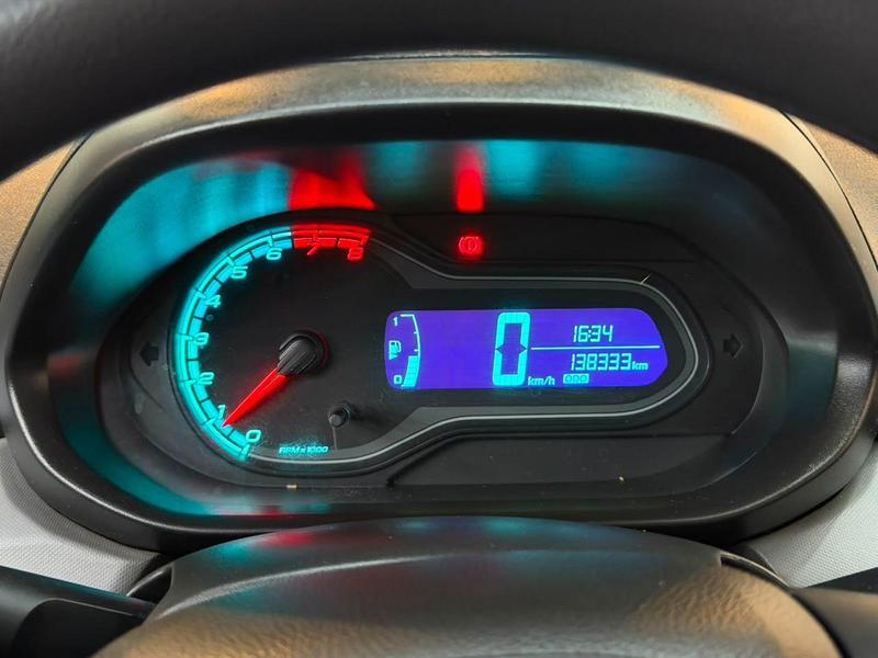 Chevrolet Onix Hatch Ls 1.0 8V Flexpower 5P Mec. - foto 7