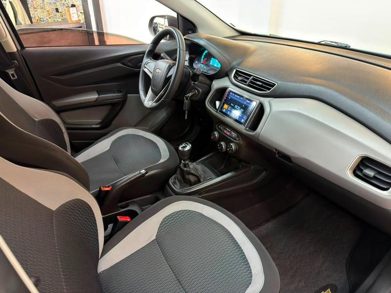 Chevrolet Onix Hatch Ls 1.0 8V Flexpower 5P Mec. - foto 12