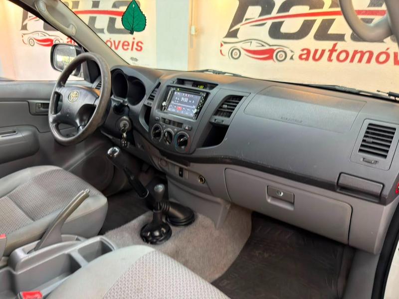 Toyota Hilux Cd4x4 Std - foto 9