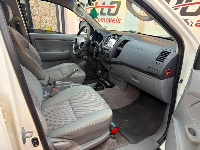 Toyota Hilux Cd4x4 Std - foto 11