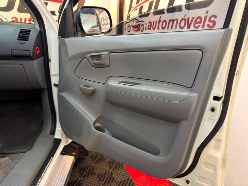 Toyota Hilux Cd4x4 Std - foto 10