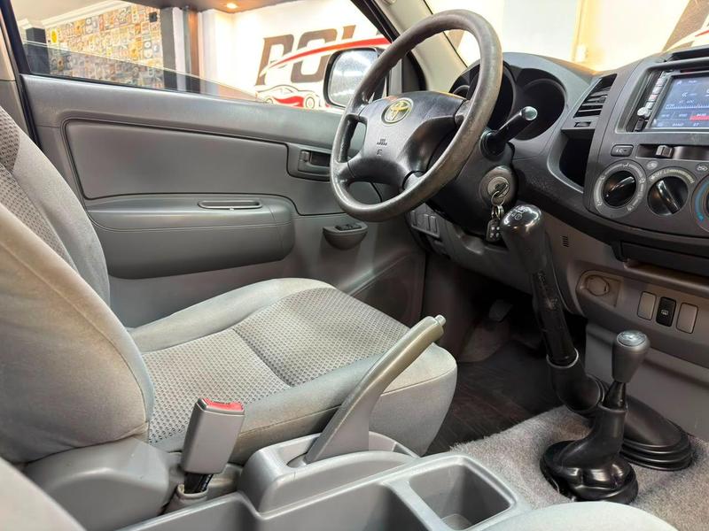 Toyota Hilux Cd4x4 Std - foto 14