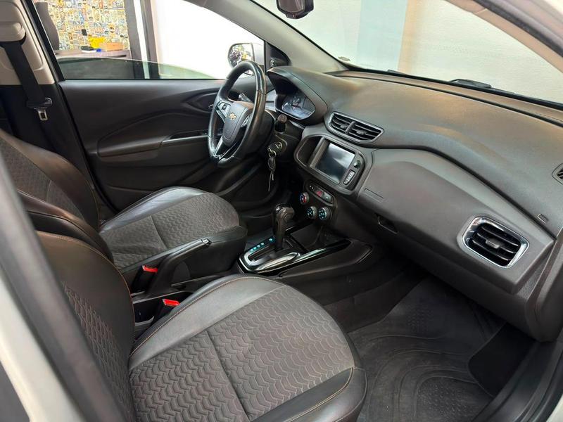 Chevrolet Onix Hatch LT 1.4 8V Flexpower 5P Aut. - foto 14
