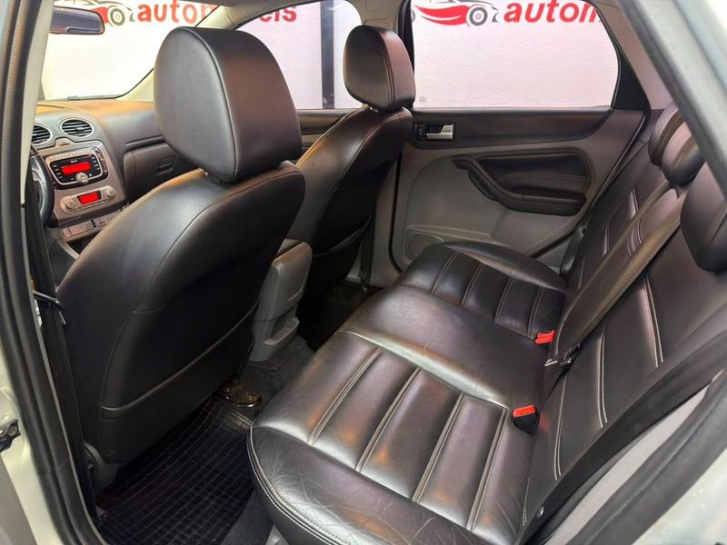 Ford Focus Ghia 2.0 Lfc - foto 15
