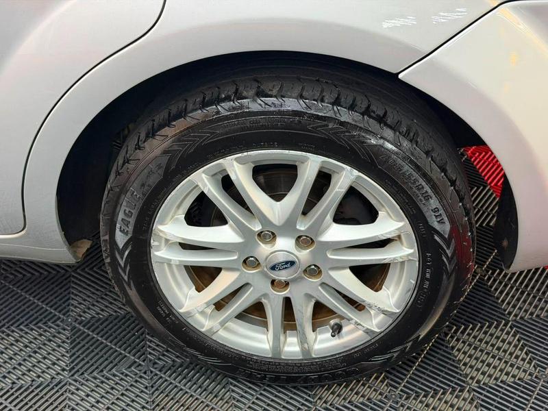 Ford Focus Ghia 2.0 Lfc - foto 16