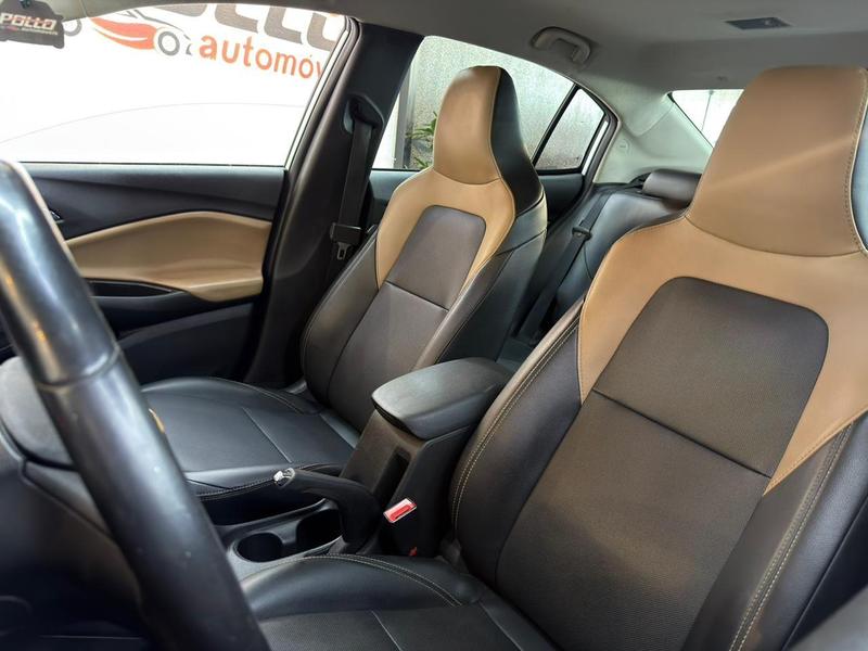Chevrolet Onix Plus 10tat - foto 8