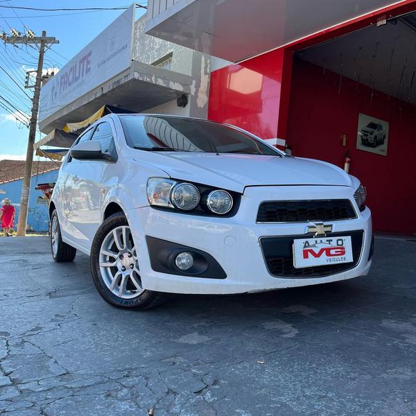 CHEVROLET SONIC LTZ HB AT