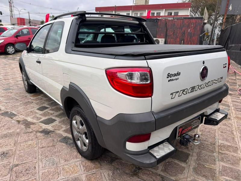 Fiat Strada Trek Cd 1.6 - foto 8
