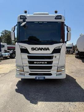 SCANIA R560 6x4