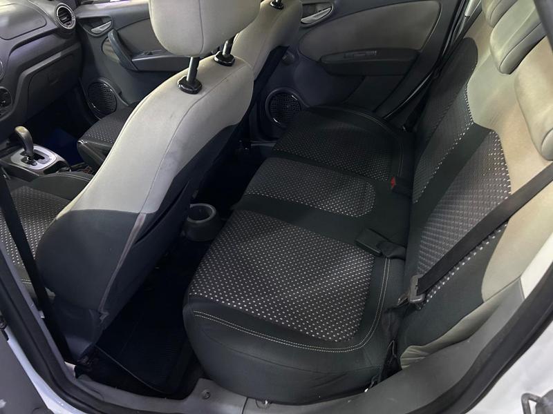 Fiat Siena Essence 1.6 - foto 4