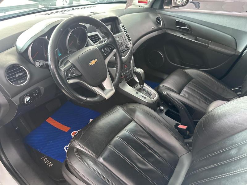 Chevrolet Cruze LT Hb - foto 3