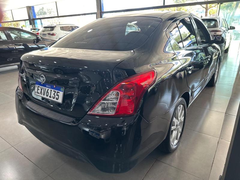 Nissan Versa 1.6 S - foto 2
