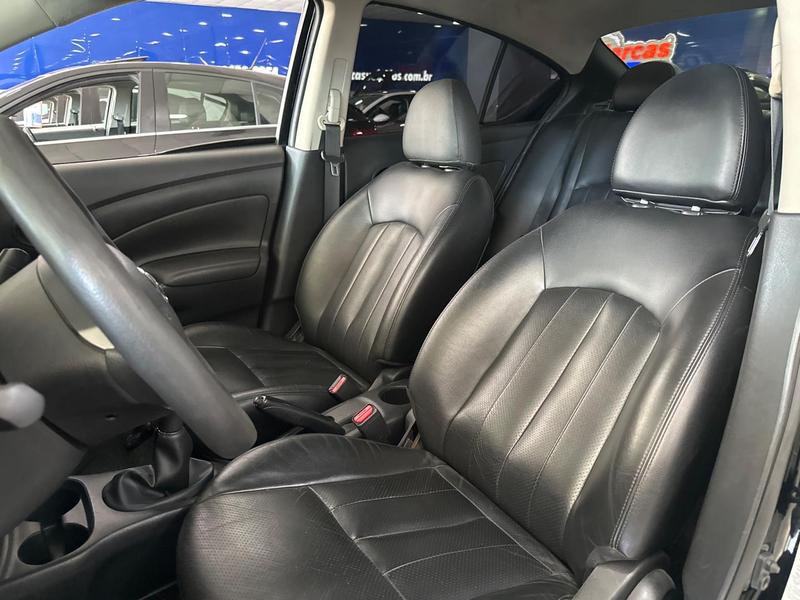 Nissan Versa 1.6 S - foto 4