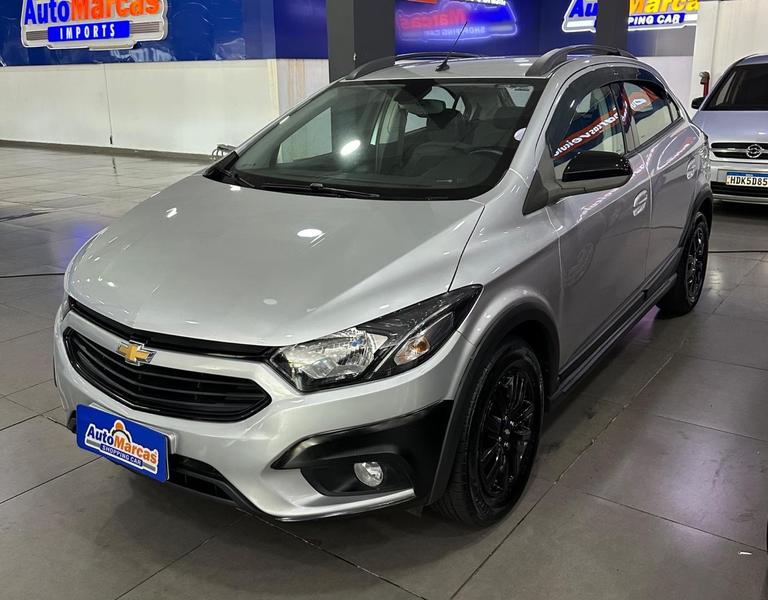 CHEVROLET ONIX AT ACTIVE _4P_