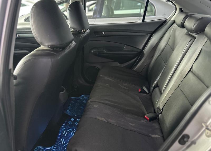 Honda City Lx Flex - foto 3