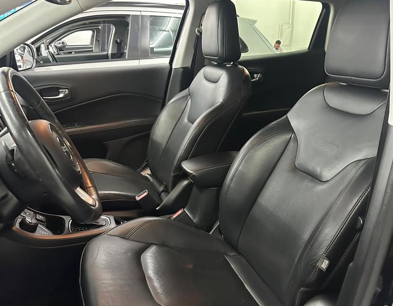 Jeep Compass Trailhawk 2.0 4X4 Dies. 16V Aut. - foto 4