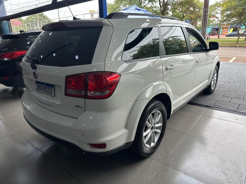 Fiat Freemont Emot. Precision 2.4 16V 5P Aut. - foto 2
