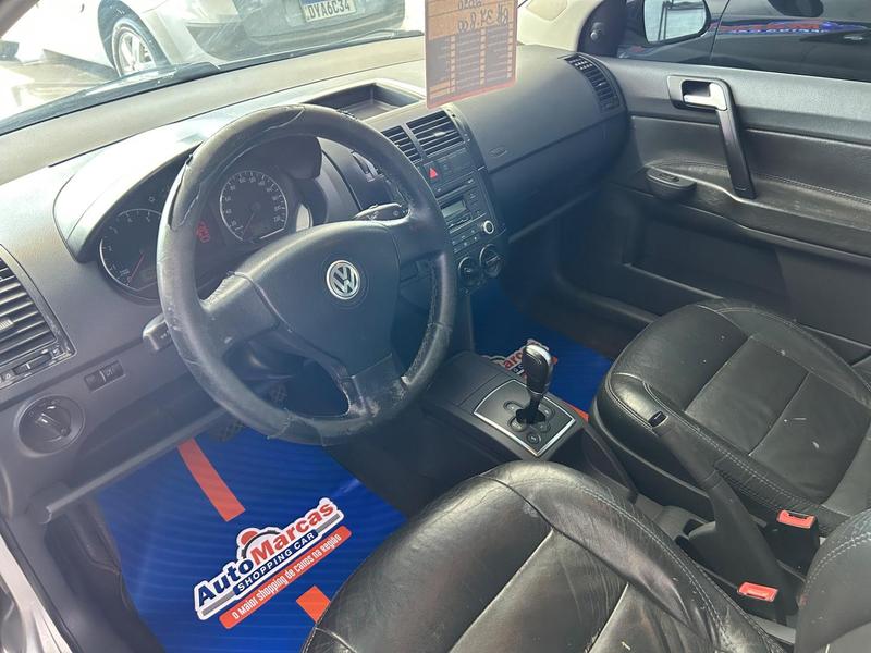 Volkswagen Polo Sedan I Motion 1.6 Total Flex 4P - foto 3