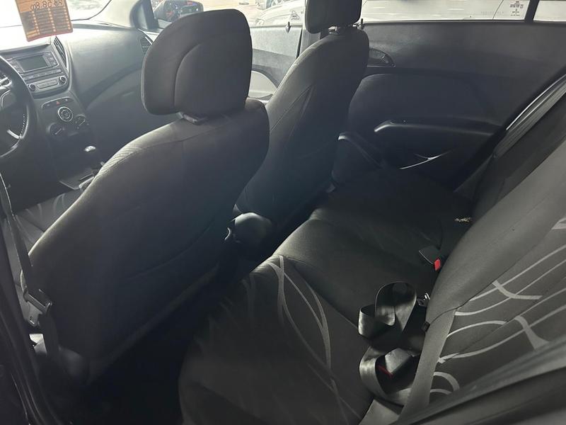 Hyundai HB20S 1.0 - foto 5