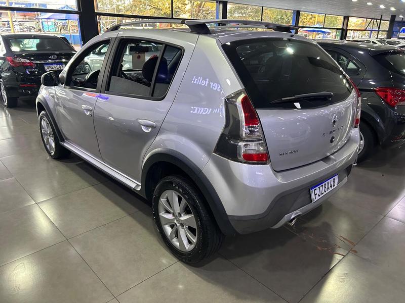 Renault Sandero Stw 16hp - foto 2