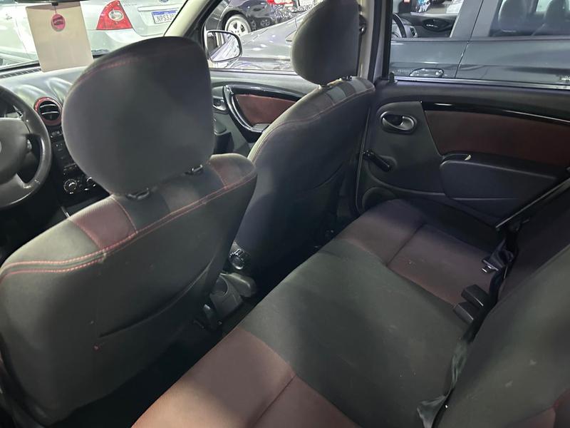 Renault Sandero Stw 16hp - foto 5